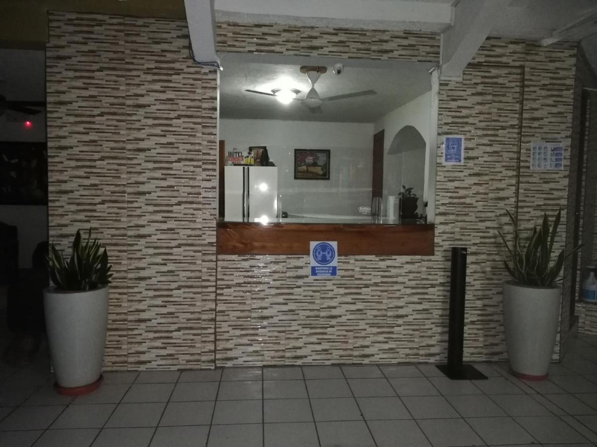 Hotel Malinche ケポス エクステリア 写真