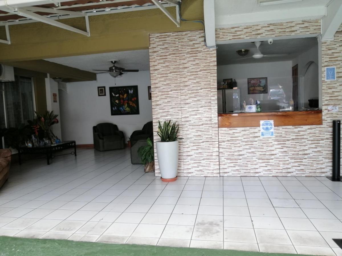 Hotel Malinche ケポス エクステリア 写真