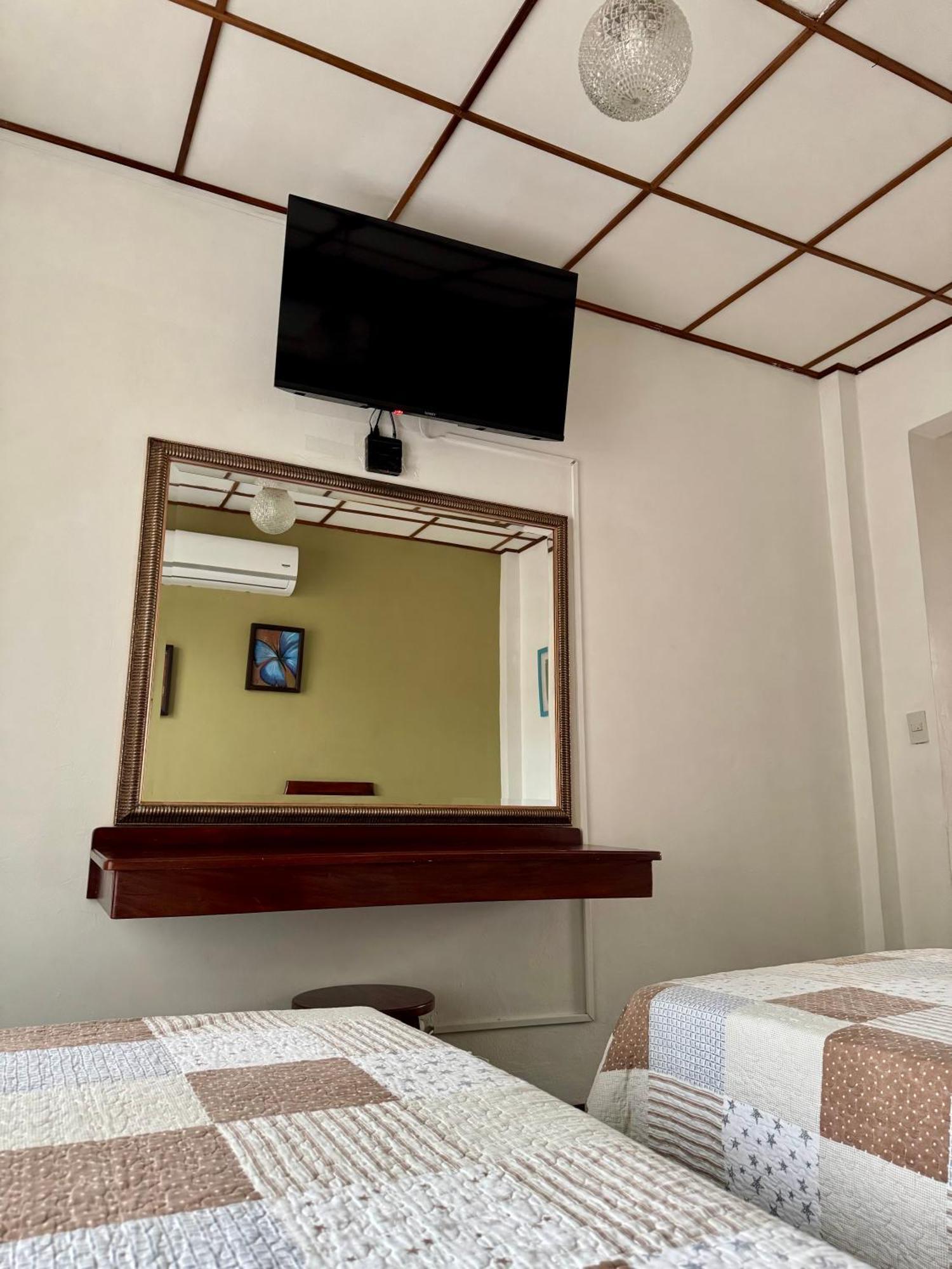 Hotel Malinche ケポス エクステリア 写真